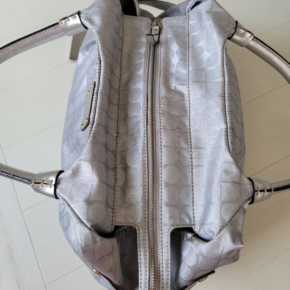 Kade Spade Stevie Thompson Street Noel Silver - Picture 3 of 14